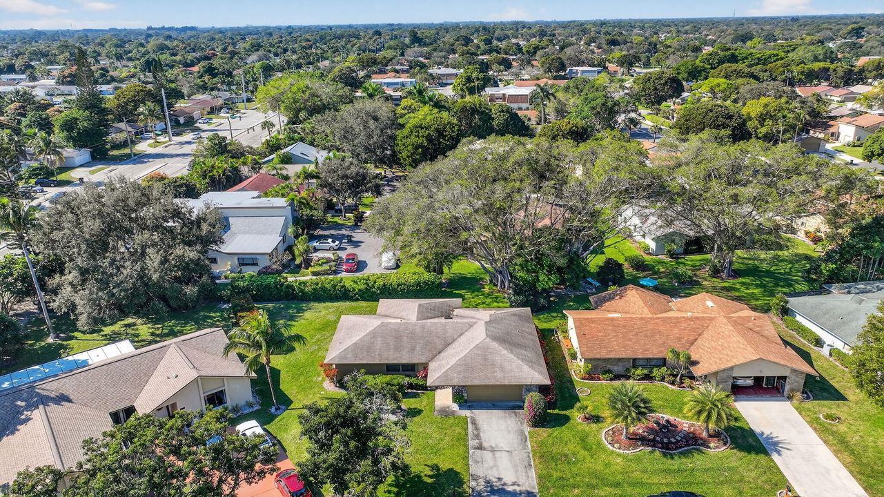 En Venta: $395,000 (2 camas, 2 baños, 1692 Pies cuadrados)