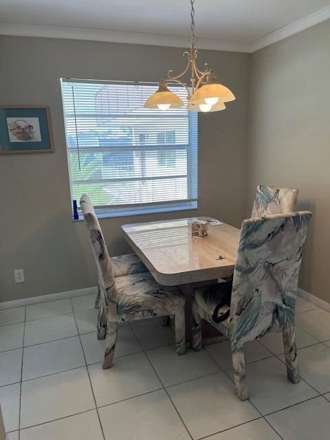 На продажу: $79,900 (2 спален, 2 ванн, 907 Квадратных фут)