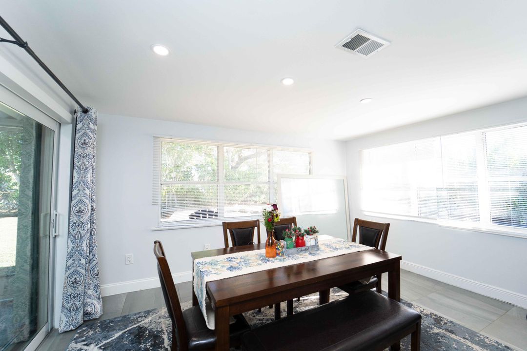 For Sale: $365,000 (3 beds, 2 baths, 1328 Square Feet)