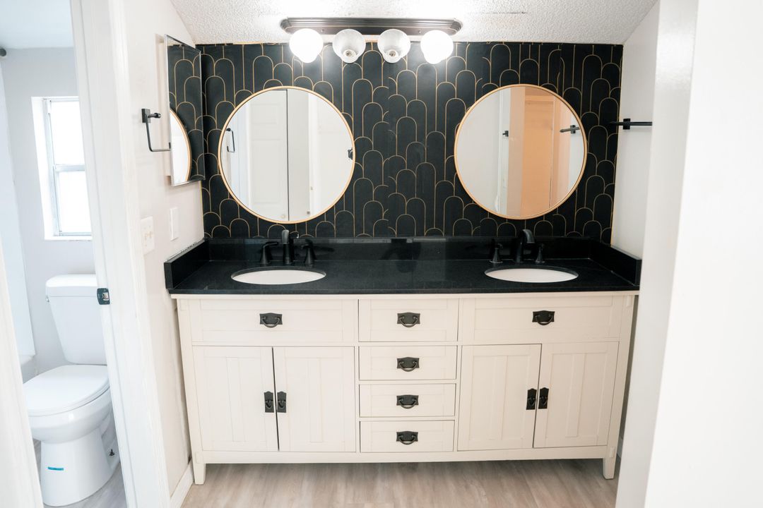 На продажу: $390,000 (3 спален, 2 ванн, 1404 Квадратных фут)