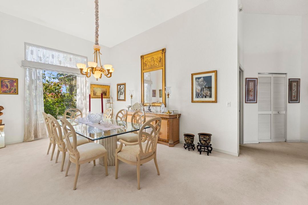 En Venta: $995,000 (4 camas, 3 baños, 3095 Pies cuadrados)