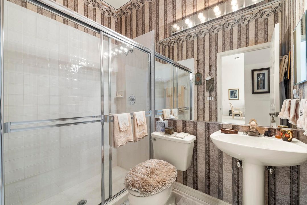 En Venta: $995,000 (4 camas, 3 baños, 3095 Pies cuadrados)