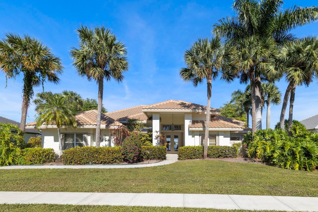 En Venta: $995,000 (4 camas, 3 baños, 3095 Pies cuadrados)