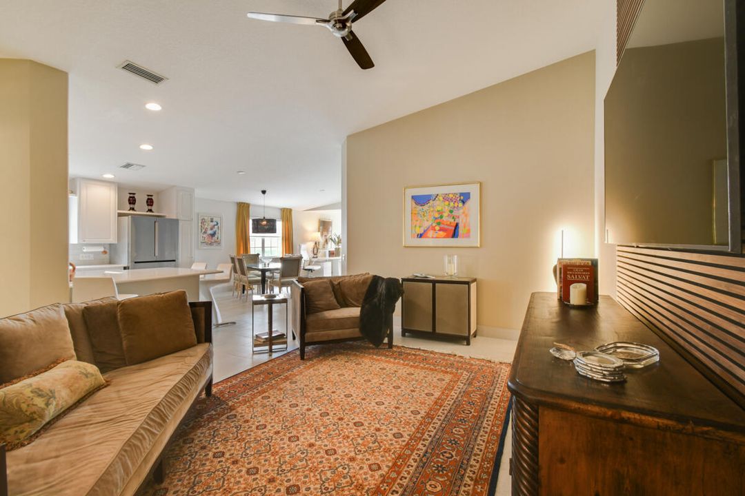 For Rent: $5,000 (2 beds, 2 baths, 1609 Square Feet)