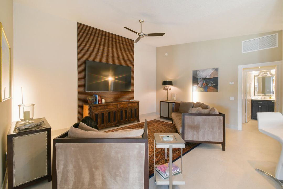 For Rent: $5,000 (2 beds, 2 baths, 1609 Square Feet)