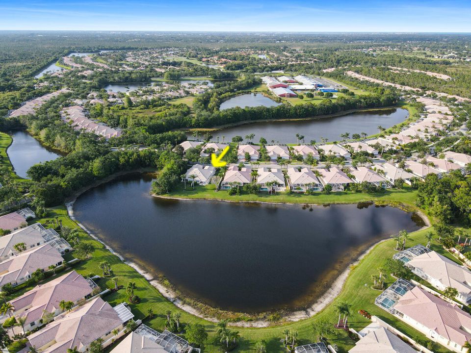 For Rent: $5,000 (2 beds, 2 baths, 1609 Square Feet)