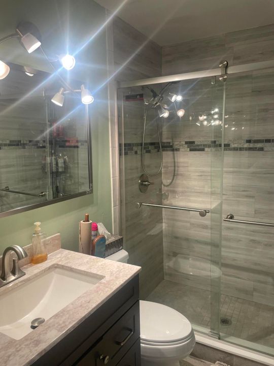 For Sale: $325,500 (3 beds, 2 baths, 1412 Square Feet)