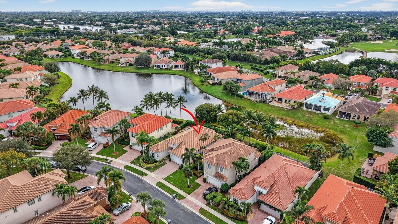 For Sale: $850,000 (4 beds, 2 baths, 2238 Square Feet)