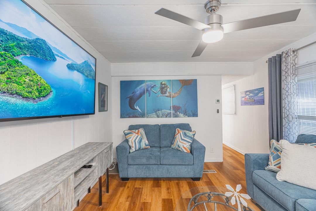 For Sale: $176,000 (3 beds, 2 baths, 672 Square Feet)