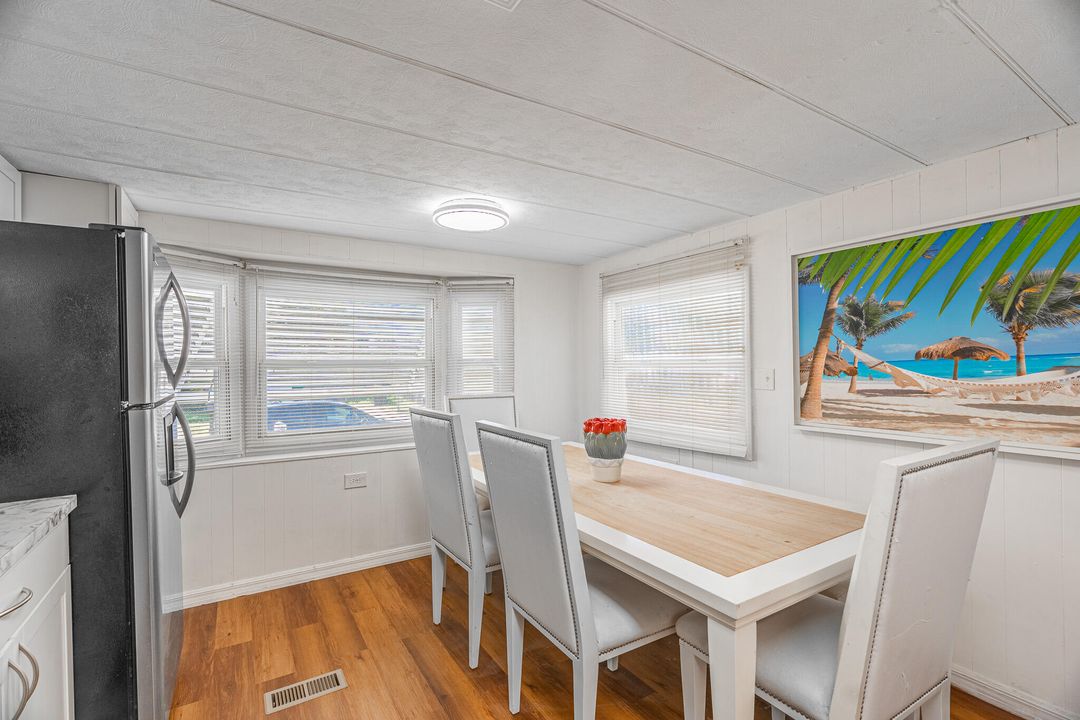 For Sale: $176,000 (3 beds, 2 baths, 672 Square Feet)