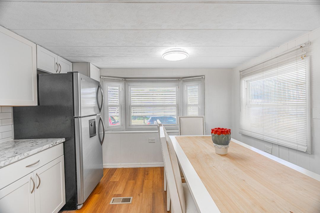 For Sale: $176,000 (3 beds, 2 baths, 672 Square Feet)