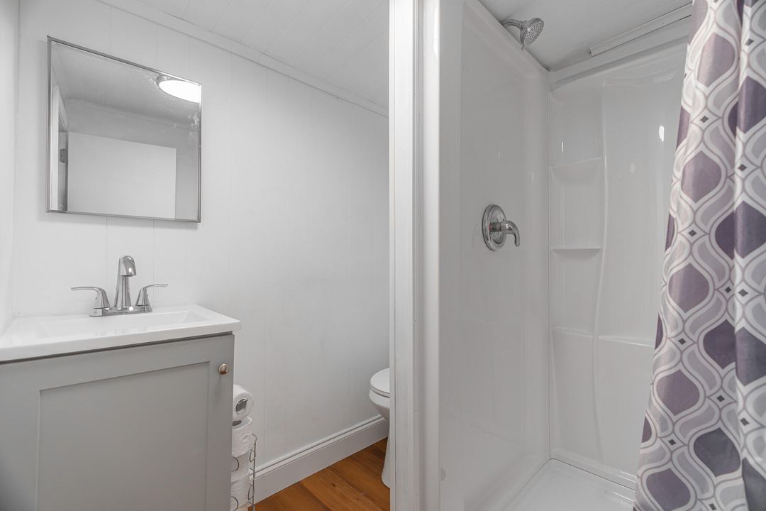 For Sale: $176,000 (3 beds, 2 baths, 672 Square Feet)