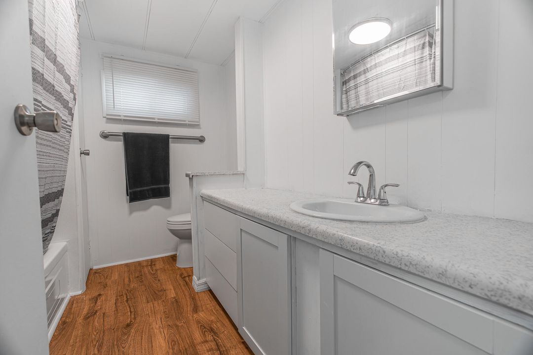 For Sale: $176,000 (3 beds, 2 baths, 672 Square Feet)