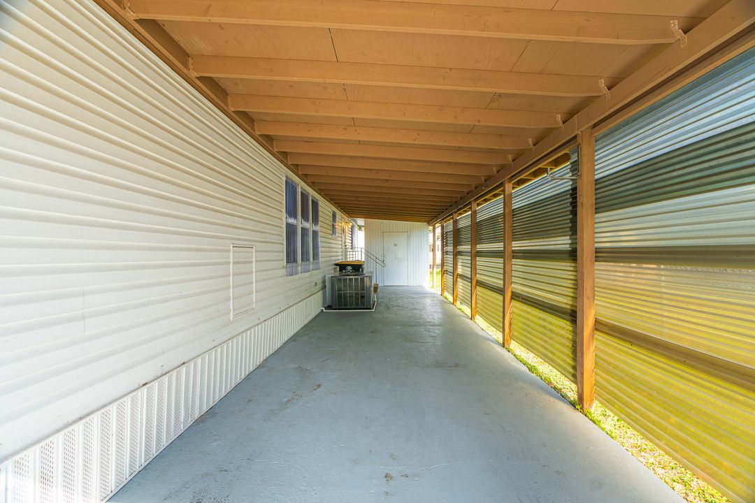 For Sale: $176,000 (3 beds, 2 baths, 672 Square Feet)