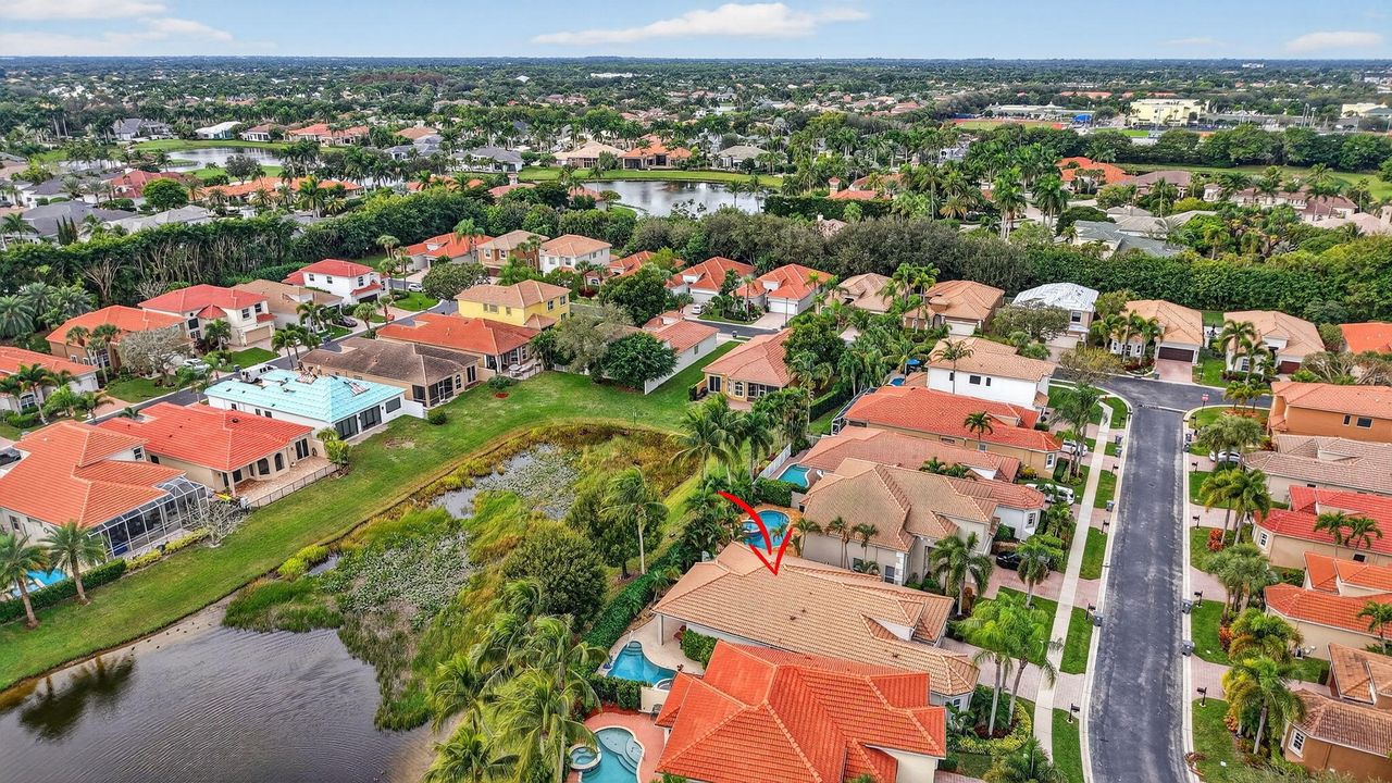 For Sale: $850,000 (4 beds, 2 baths, 2238 Square Feet)