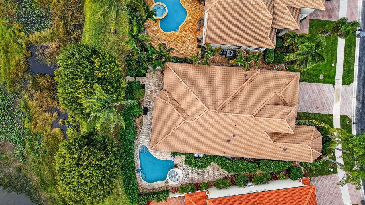 For Sale: $850,000 (4 beds, 2 baths, 2238 Square Feet)