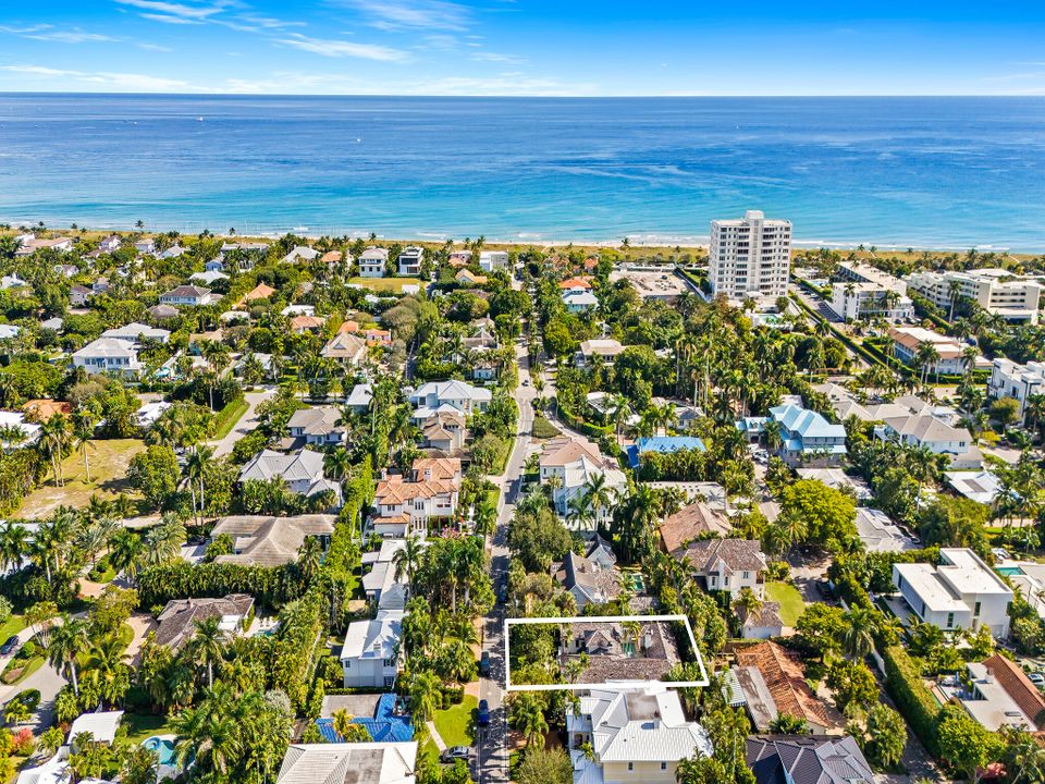 En Venta: $5,499,000 (4 camas, 3 baños, 2411 Pies cuadrados)