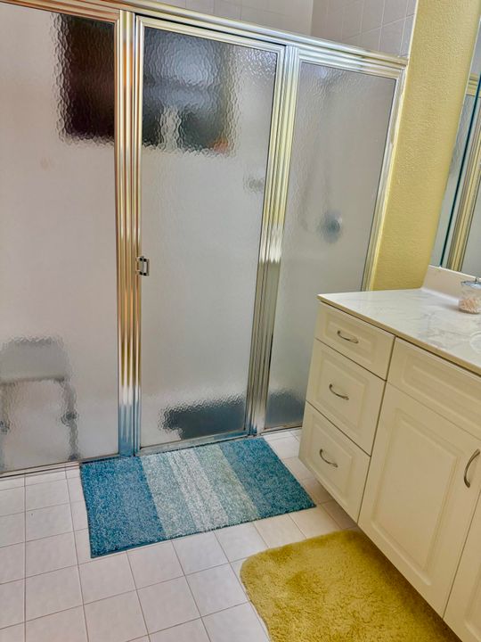 En Venta: $510,900 (2 camas, 2 baños, 2227 Pies cuadrados)