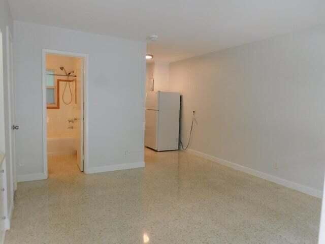 出租: $1,500 (0 贝兹, 1 浴室, 450 平方英尺)