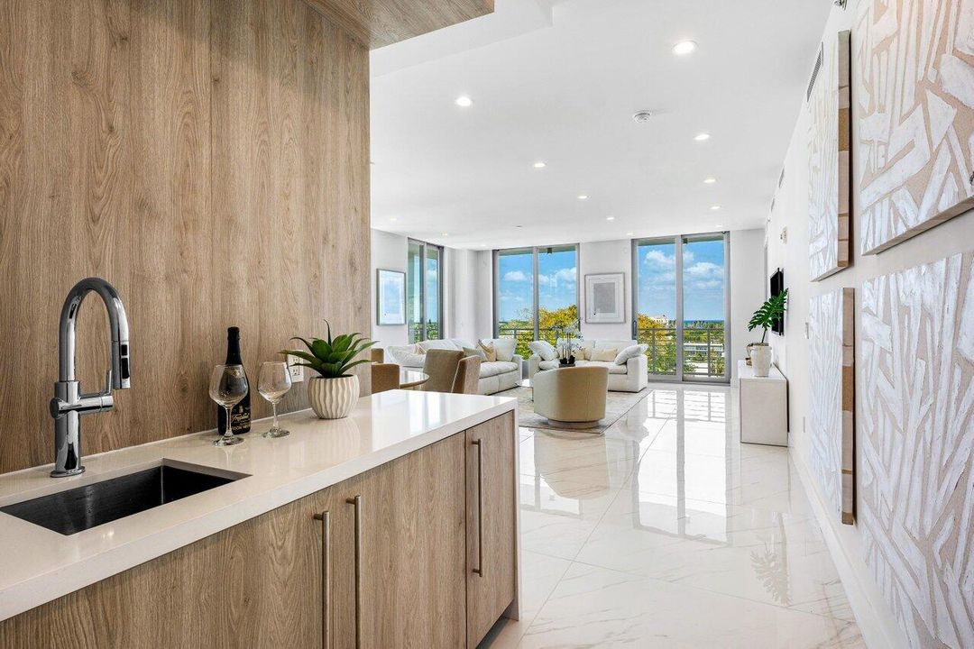 For Sale: $3,650,000 (4 beds, 4 baths, 3458 Square Feet)