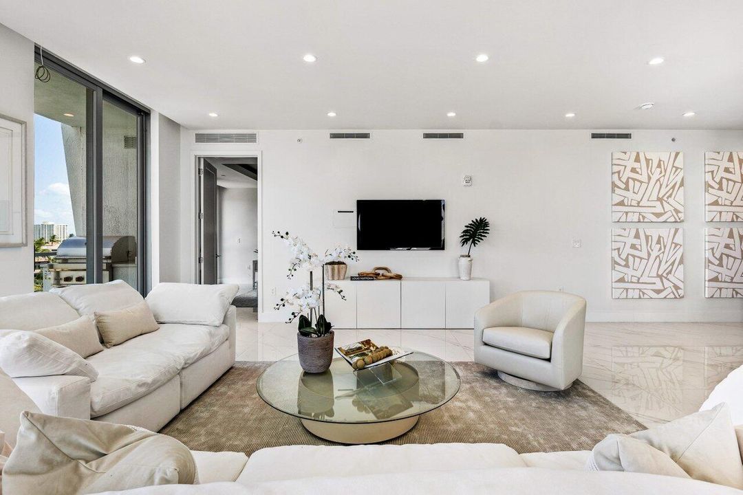 For Sale: $3,650,000 (4 beds, 4 baths, 3458 Square Feet)