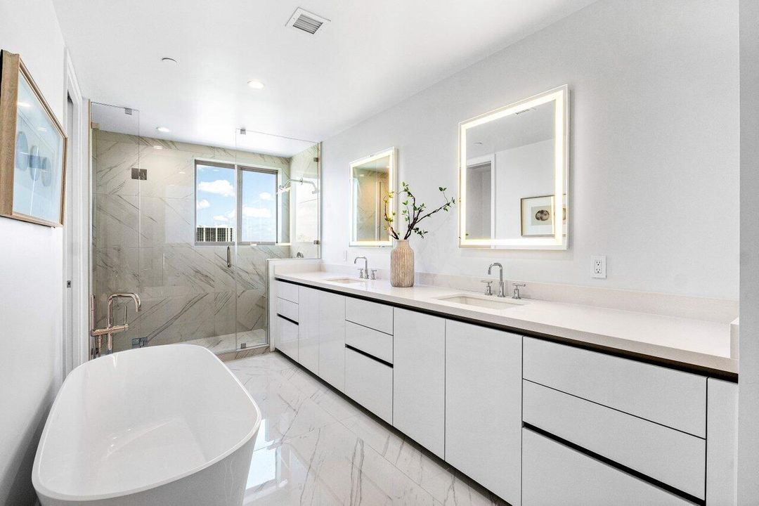 For Sale: $3,650,000 (4 beds, 4 baths, 3458 Square Feet)