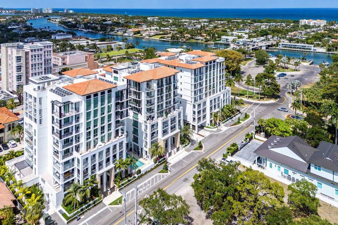 For Sale: $3,650,000 (4 beds, 4 baths, 3458 Square Feet)