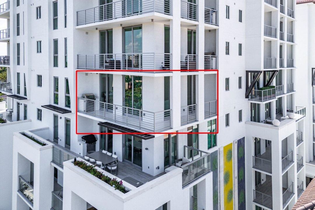 For Sale: $3,650,000 (4 beds, 4 baths, 3458 Square Feet)