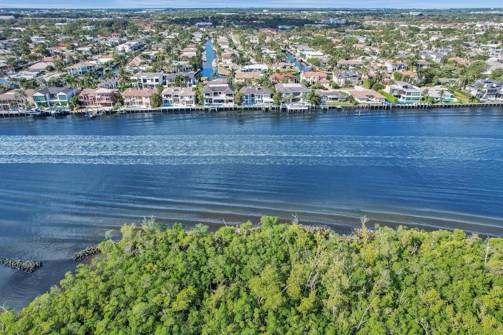 待售: $1,195,000 (2 贝兹, 2 浴室, 1830 平方英尺)