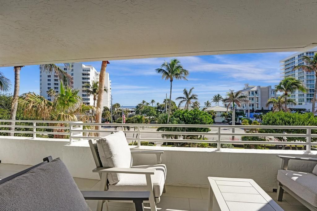 待售: $1,195,000 (2 贝兹, 2 浴室, 1830 平方英尺)