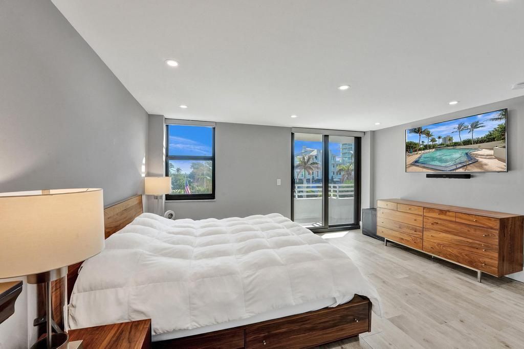 待售: $1,195,000 (2 贝兹, 2 浴室, 1830 平方英尺)