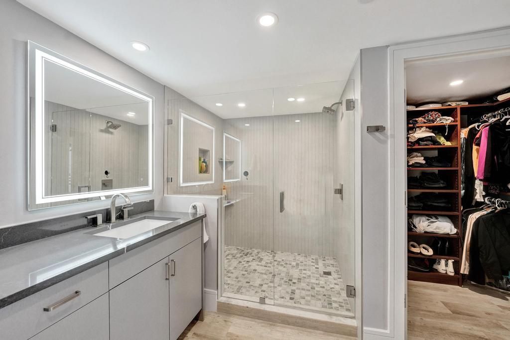 待售: $1,195,000 (2 贝兹, 2 浴室, 1830 平方英尺)