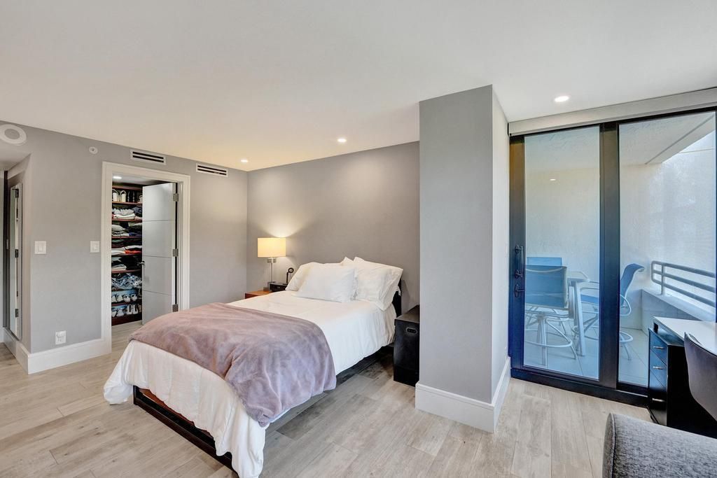 待售: $1,195,000 (2 贝兹, 2 浴室, 1830 平方英尺)