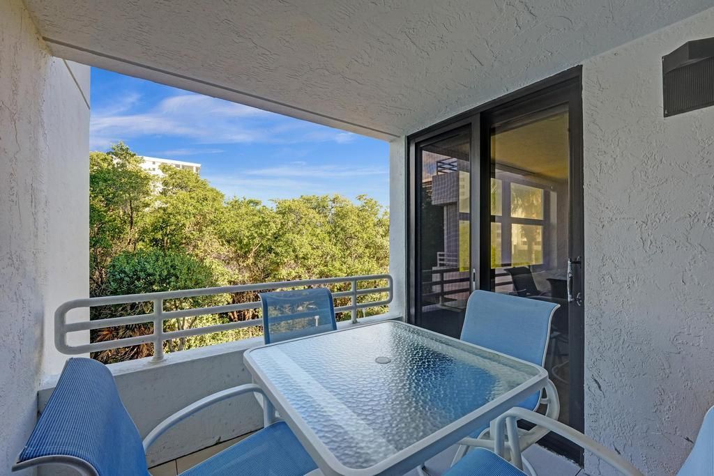 待售: $1,195,000 (2 贝兹, 2 浴室, 1830 平方英尺)