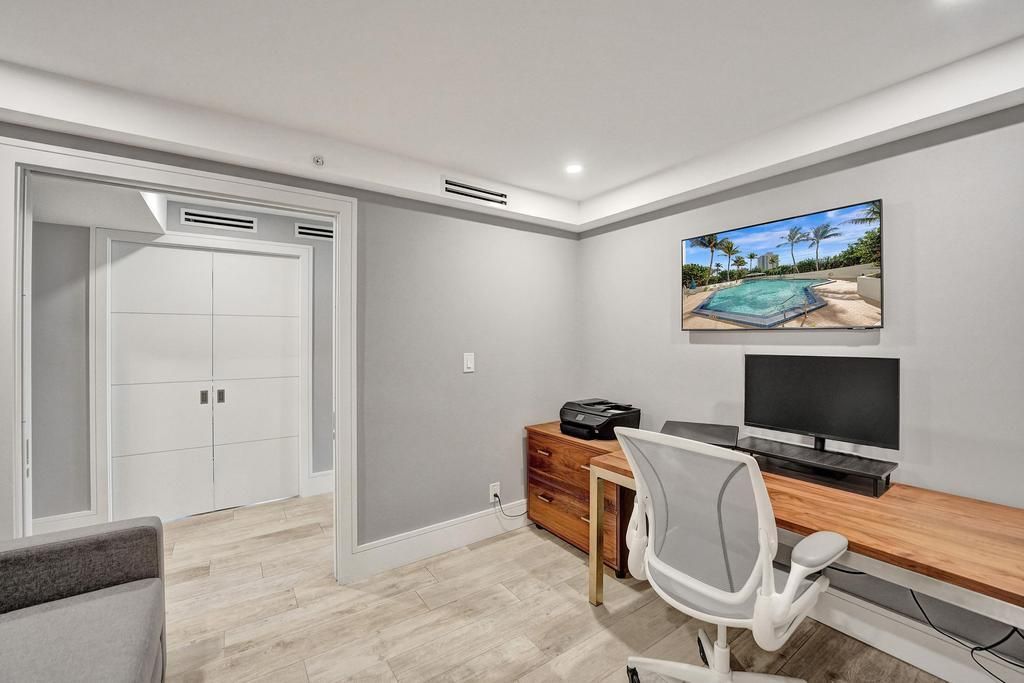 待售: $1,195,000 (2 贝兹, 2 浴室, 1830 平方英尺)