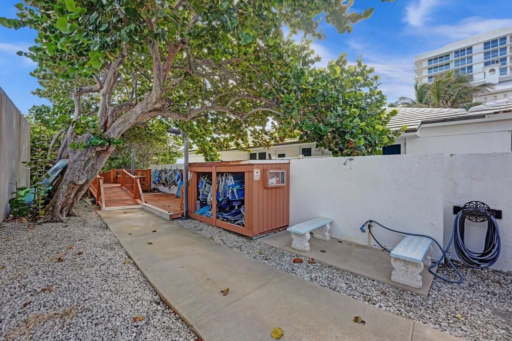 待售: $1,195,000 (2 贝兹, 2 浴室, 1830 平方英尺)