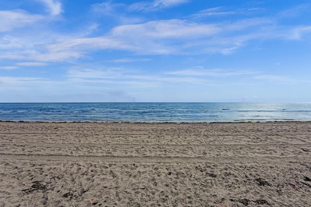 待售: $1,195,000 (2 贝兹, 2 浴室, 1830 平方英尺)