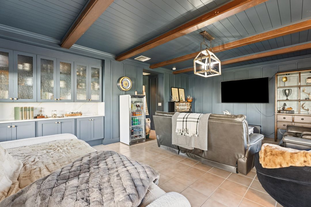 For Sale: $1,775,000 (4 beds, 3 baths, 3907 Square Feet)