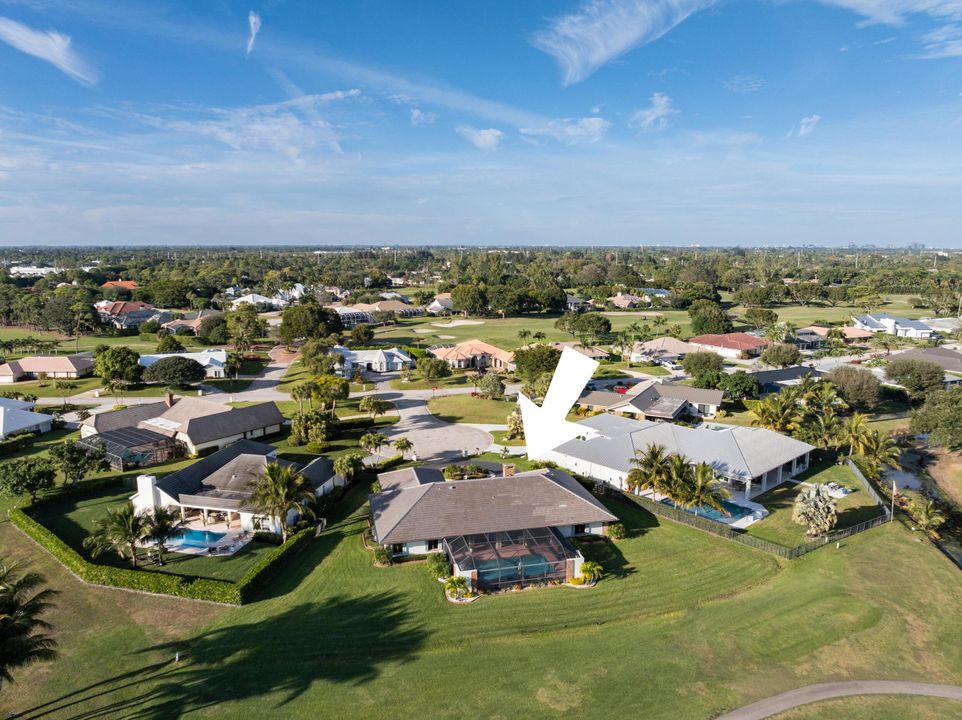 For Sale: $1,775,000 (4 beds, 3 baths, 3907 Square Feet)