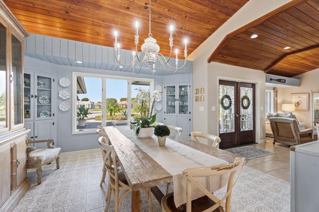 For Sale: $1,775,000 (4 beds, 3 baths, 3907 Square Feet)