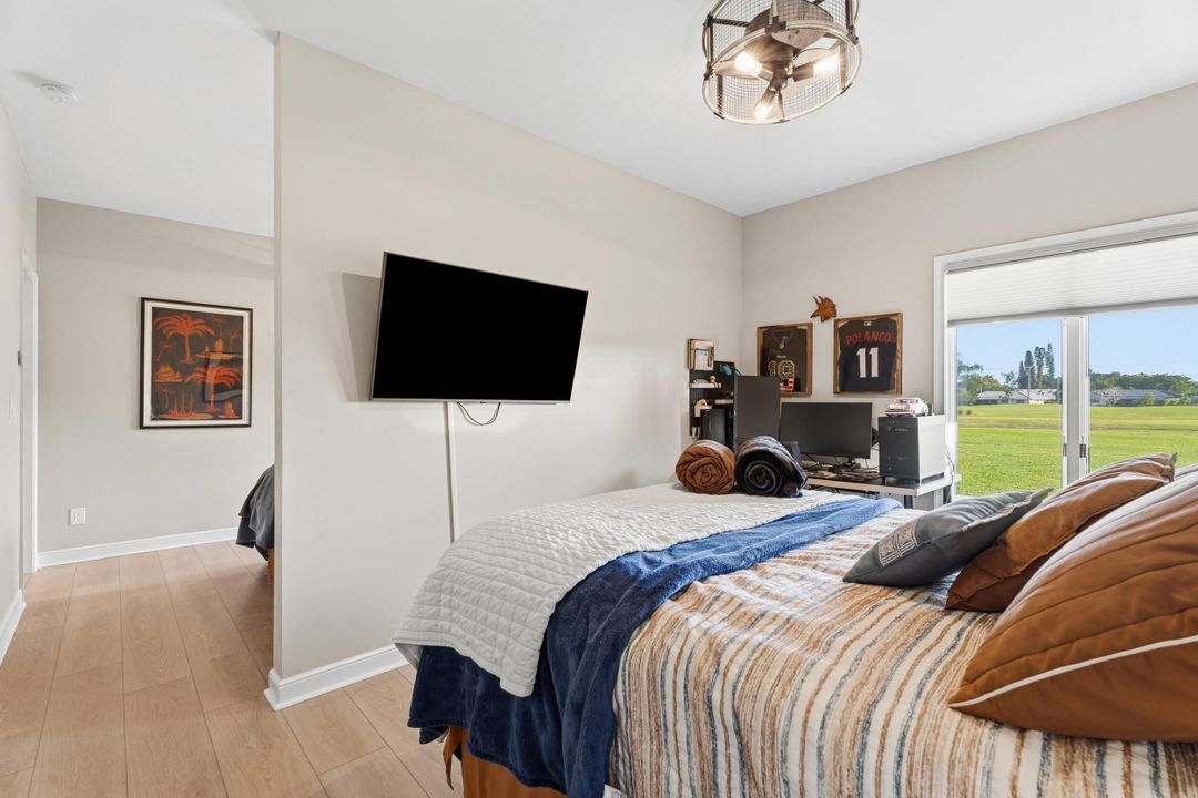 For Sale: $1,775,000 (4 beds, 3 baths, 3907 Square Feet)