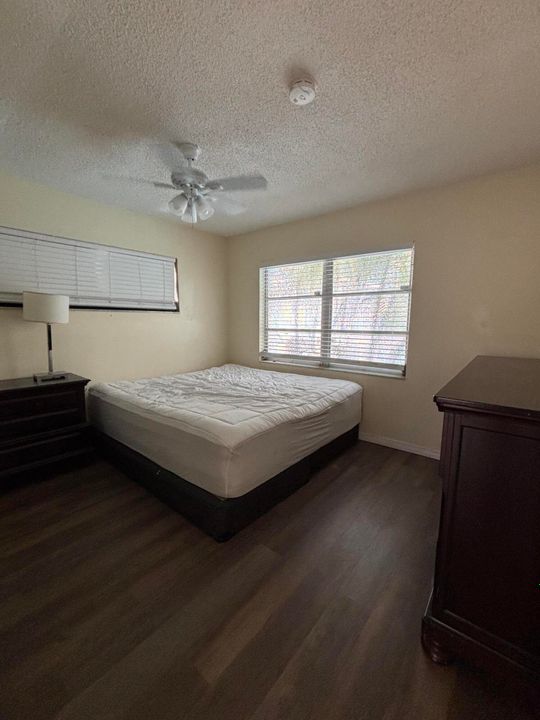 For Sale: $670,000 (4 beds, 3 baths, 2460 Square Feet)