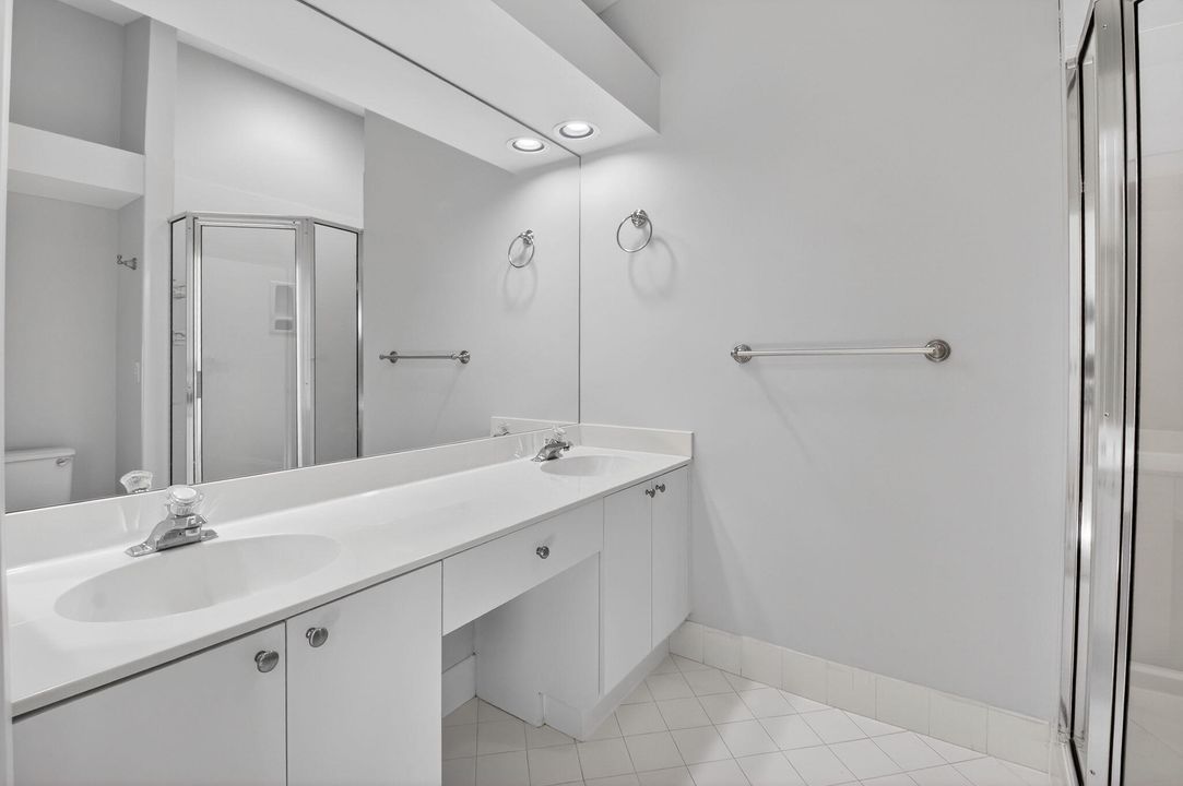 En Venta: $670,000 (3 camas, 2 baños, 1609 Pies cuadrados)