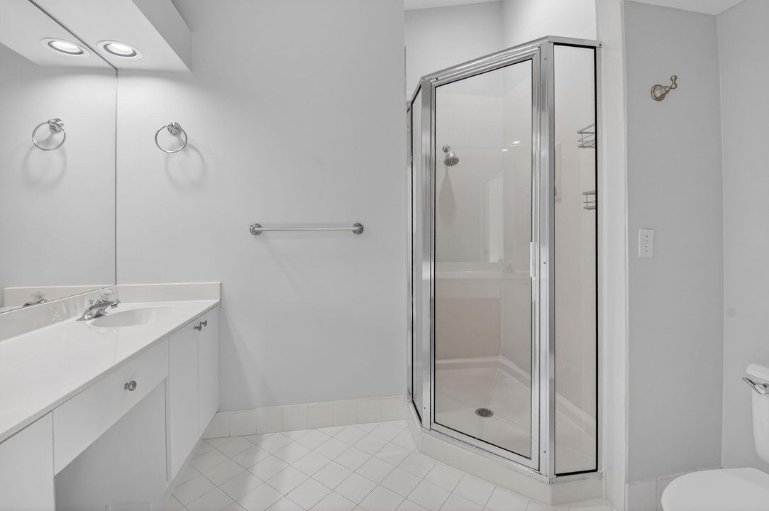 En Venta: $670,000 (3 camas, 2 baños, 1609 Pies cuadrados)