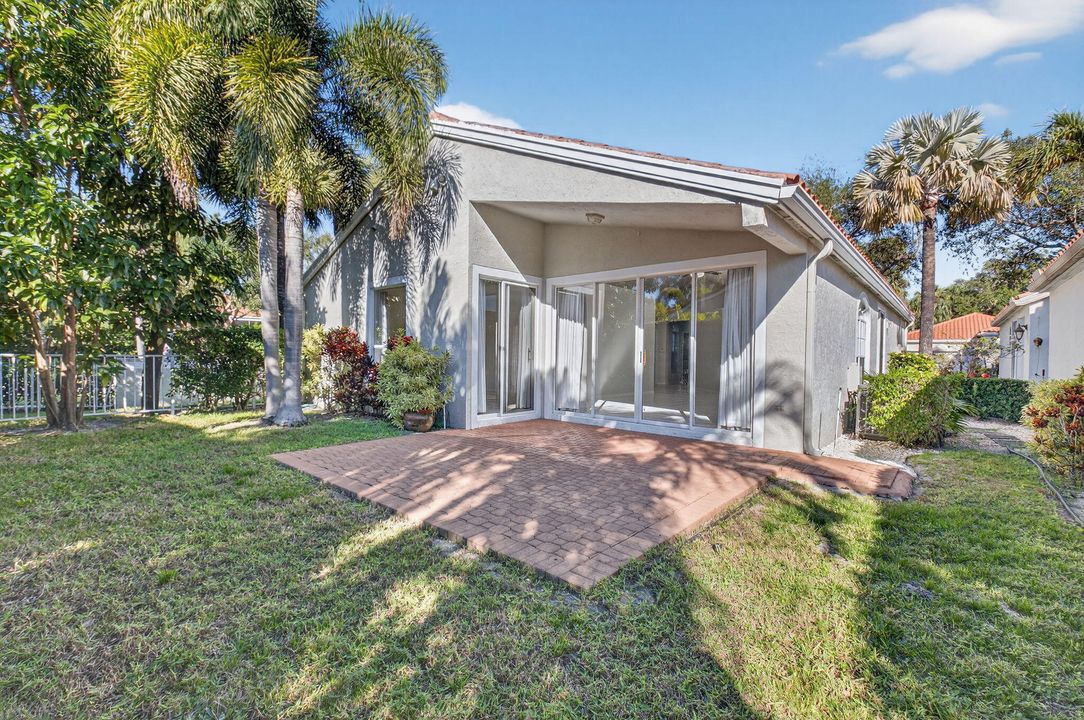 En Venta: $670,000 (3 camas, 2 baños, 1609 Pies cuadrados)