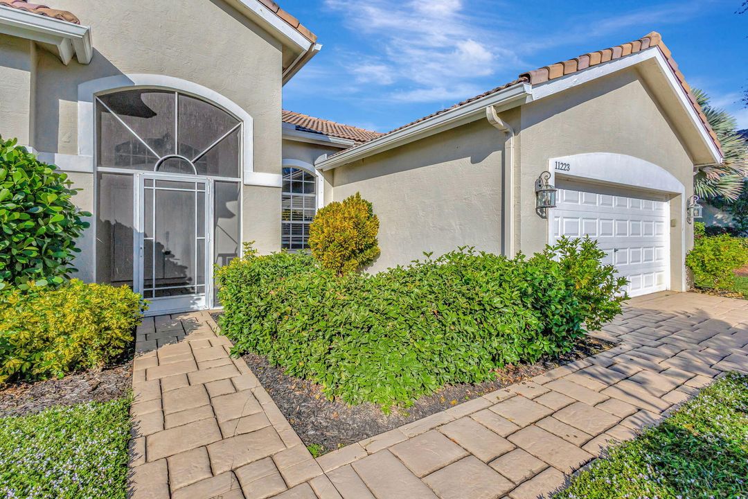 For Rent: $5,000 (4 beds, 3 baths, 2595 Square Feet)