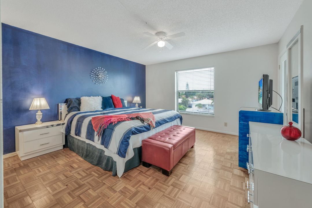 出租: $1,900 (2 贝兹, 2 浴室, 1029 平方英尺)