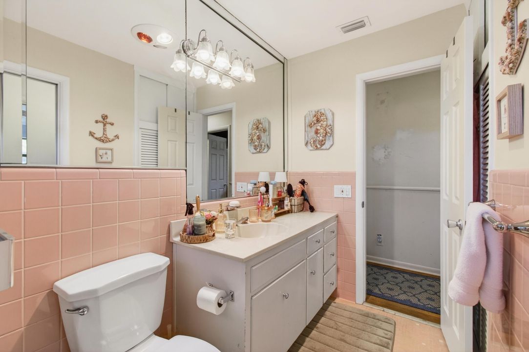 For Sale: $549,000 (3 beds, 2 baths, 1653 Square Feet)