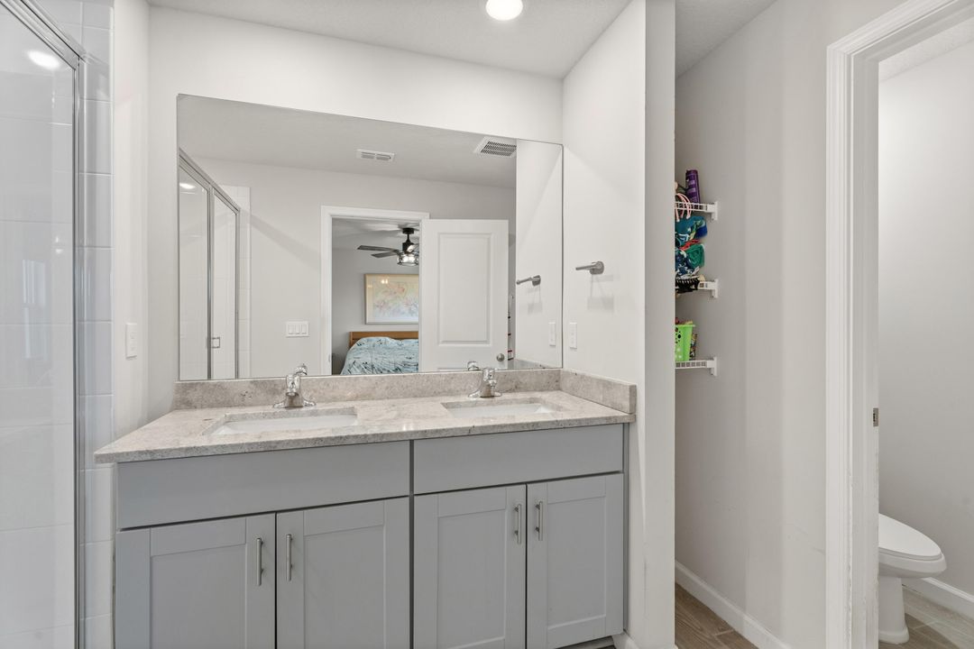 En Venta: $368,000 (3 camas, 2 baños, 1475 Pies cuadrados)