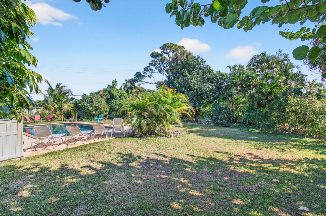 For Sale: $549,000 (3 beds, 2 baths, 1653 Square Feet)